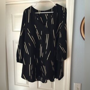 Womens 2XL tunic length blouse
